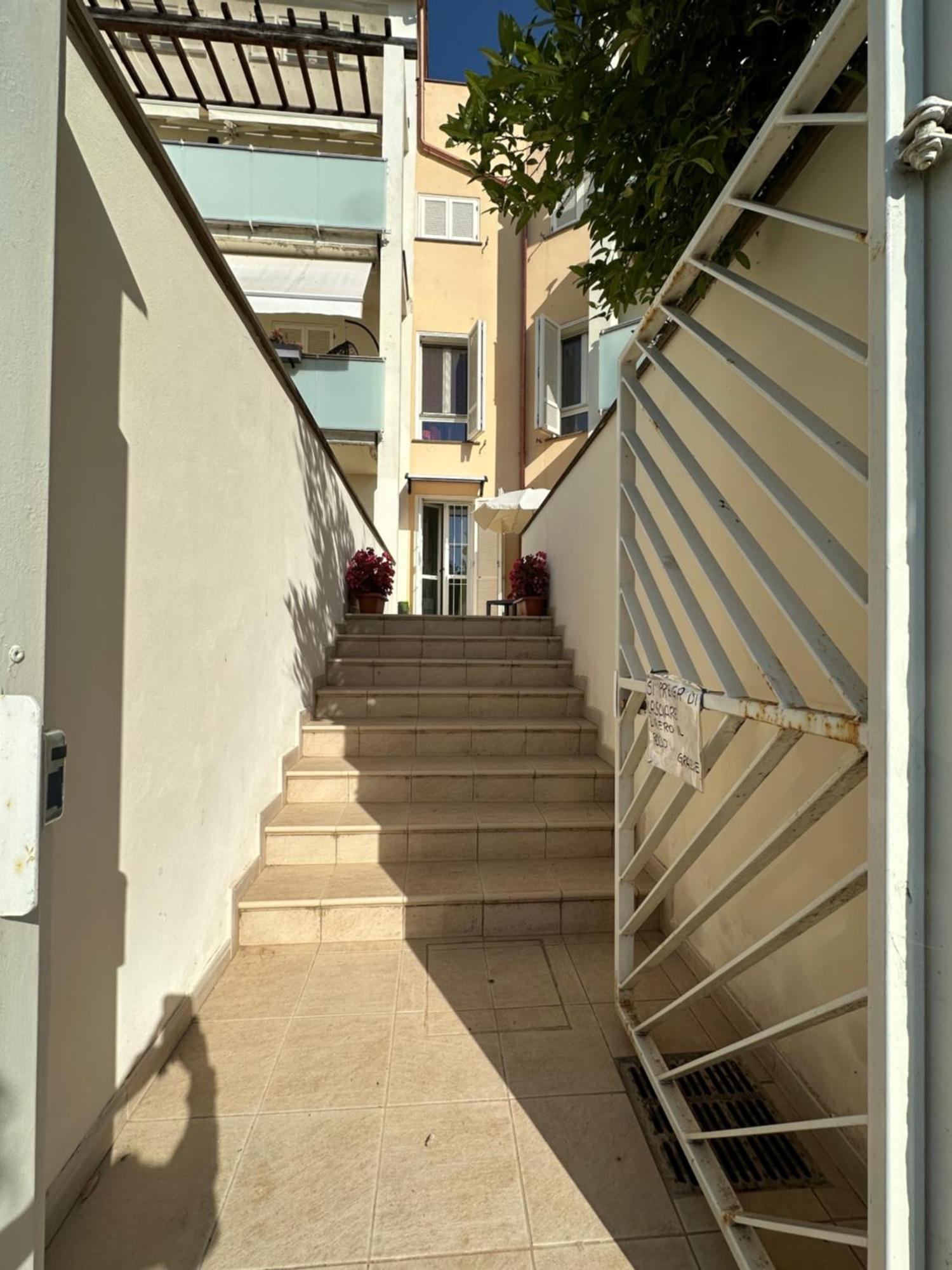 La Kasina Hotell Livorno Exteriör bild